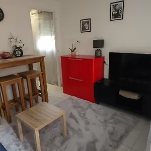 Agreable T2/centre-ville *10 Min Gare* Appartement